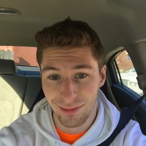 Meet your Posher, Elijah